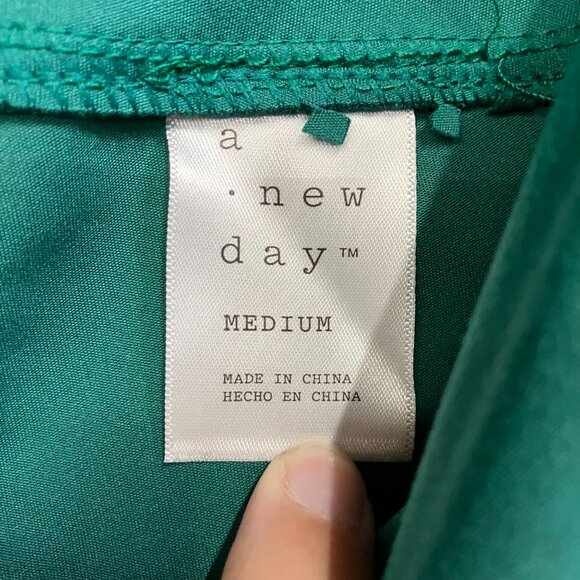 A New Day Women's Dark Green M High Waisted Flare Leggings with Ruched Waistband - Picture 6 of 12